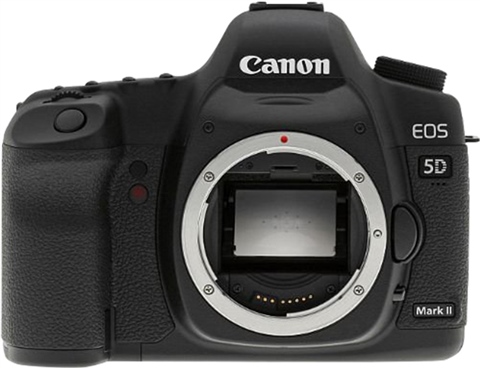 Canon EOS 90D + Objetivo Canon EF-S 18-135mm f/3.5-5.6 IS - Avisual SHOP